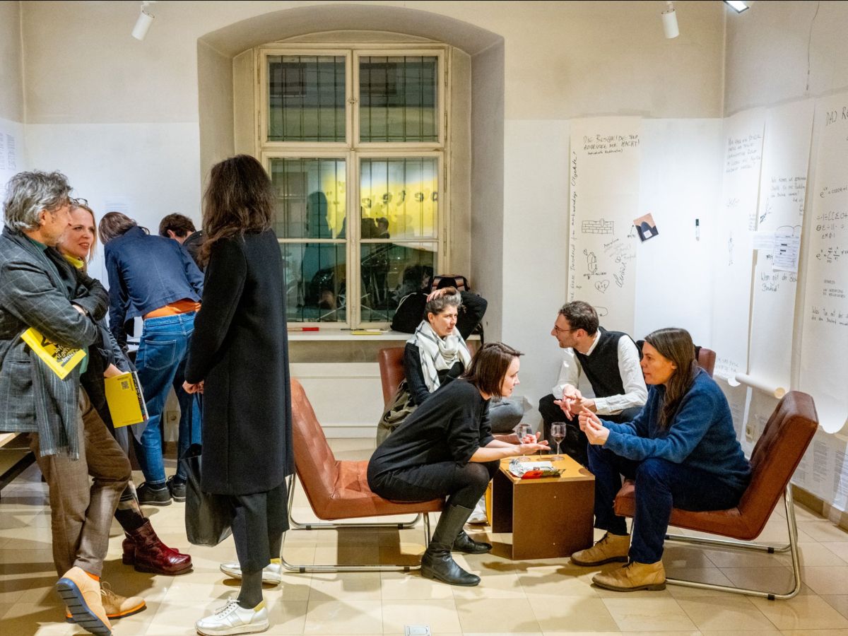 MOVING OUT – MOVING IN – MUSMIG @ OPEN SPACES & GALLERIES&nbsp;VKM